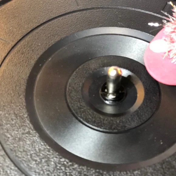 Crosley Black and White Patterned Turntable - Picture 2 of 12